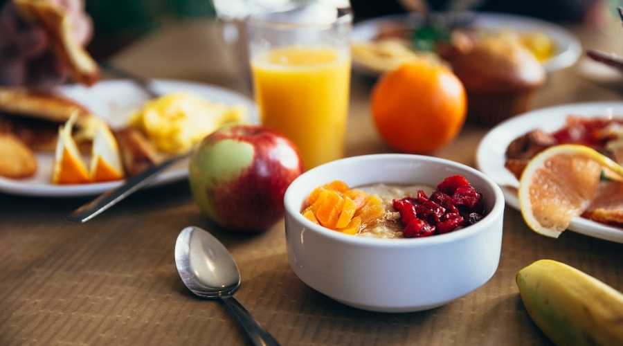 La importancia del desayuno, ¿realmente es la comida más importante del día? | Farmacia del Sagrario