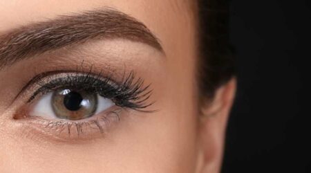 Cremas para el contorno de ojos en Farmacia del Sagrario